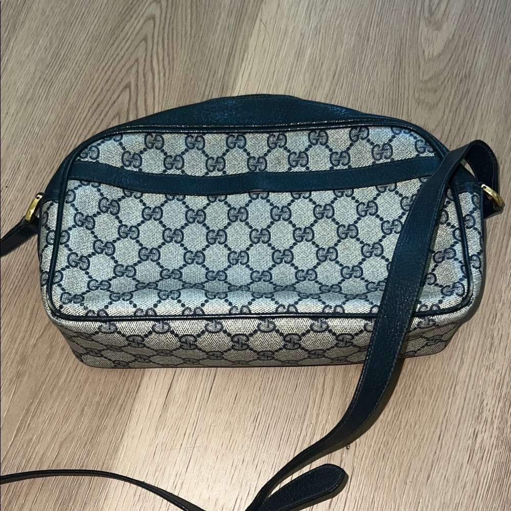Vintage GG Navy Canvas Crossbody Camera Bag with Navy Strap and Navy-Red Web - Picture 11 of 12